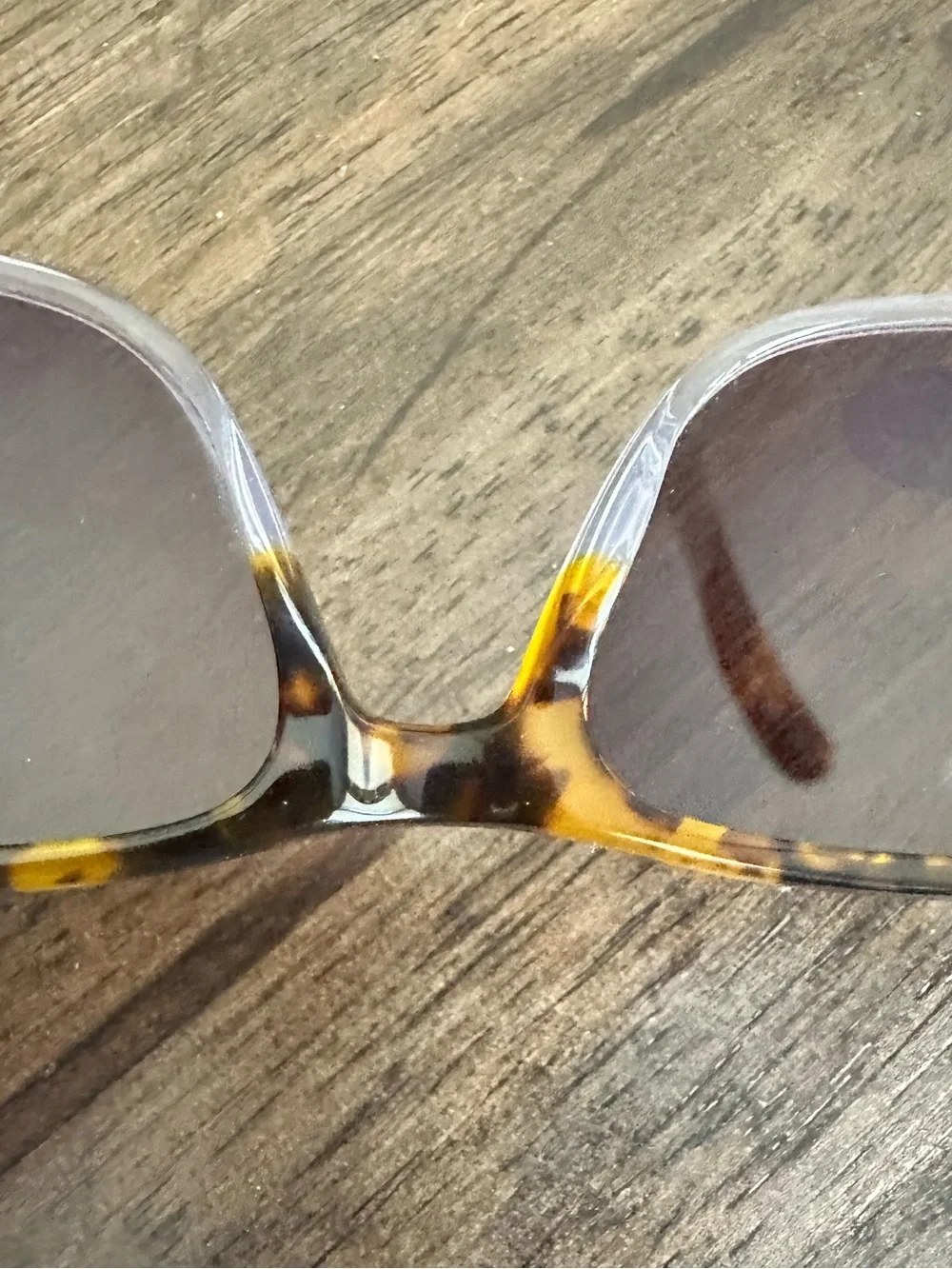 NWT Women’s Fashion Tortoise Shell Color Sunglasses